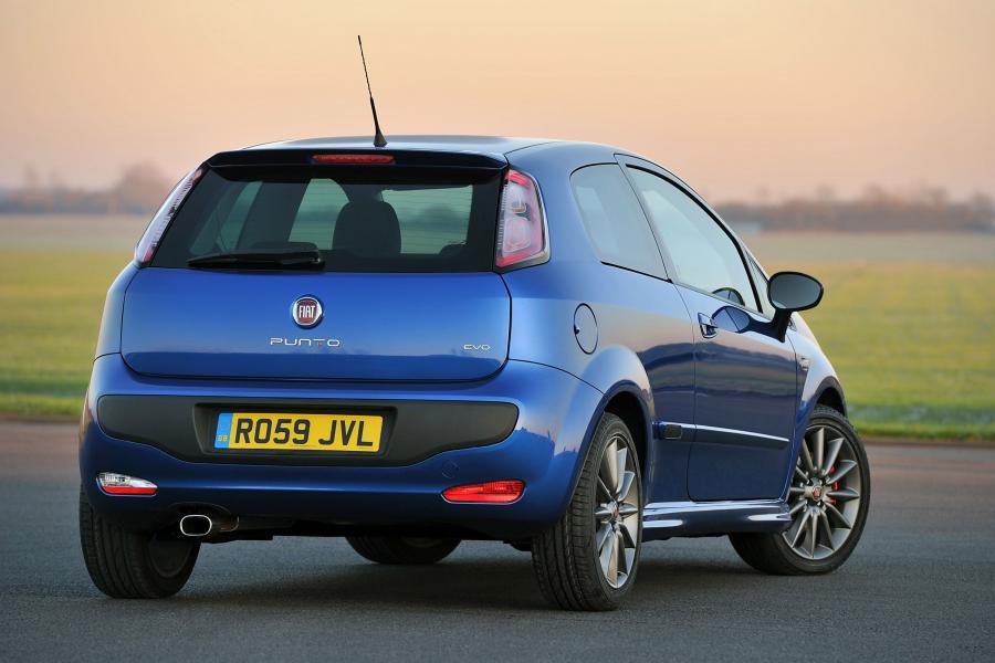  Fiat Punto Evo 2010 года  (фото 9 из 70)